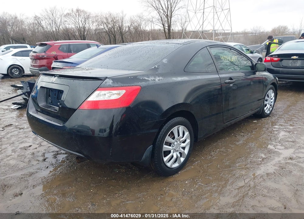 2011 HONDA CIVIC LX VIN: 2HGFG1B68BH503868