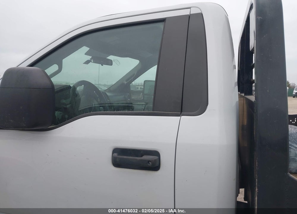 2019 FORD F-450 CHASSIS XL VIN: 1FDUF4GY1KDA07789