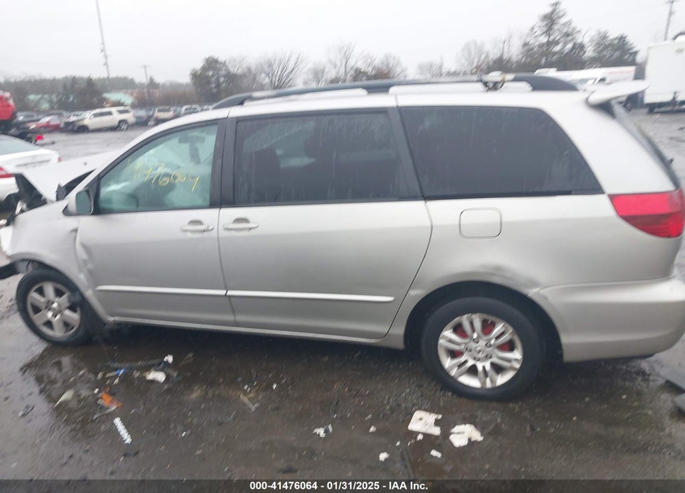 2005 TOYOTA SIENNA XLE VIN: 5TDZA22C45S385509