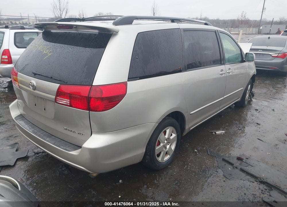2005 TOYOTA SIENNA XLE VIN: 5TDZA22C45S385509