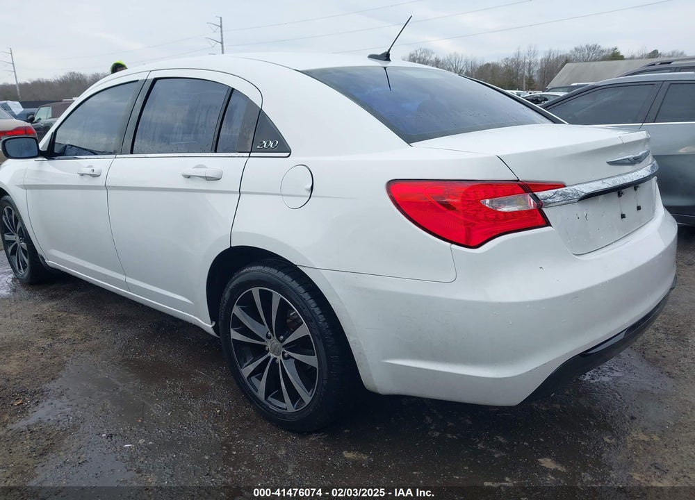 2012 CHRYSLER 200 S VIN: 1C3CCBHG3CN189756