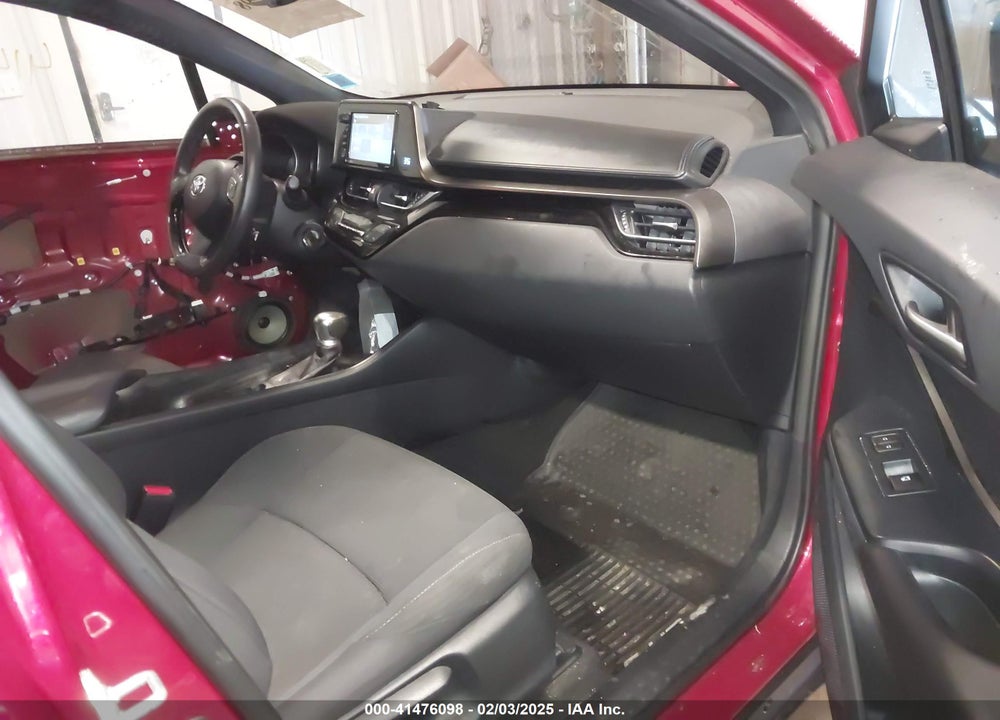 2018 TOYOTA C-HR XLE VIN: NMTKHMBX7JR060860