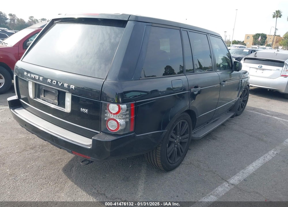 2010 LAND ROVER RANGE ROVER HSE VIN: SALMF1D42AA323828
