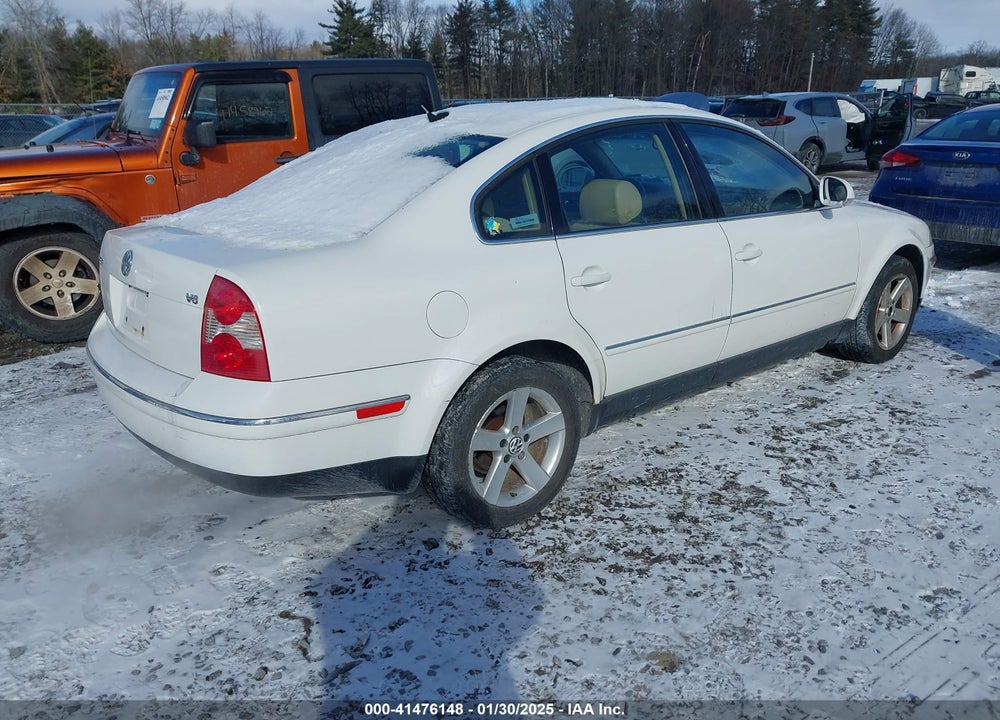 2004 VOLKSWAGEN PASSAT GLX VIN: WVWRH63B74P254107