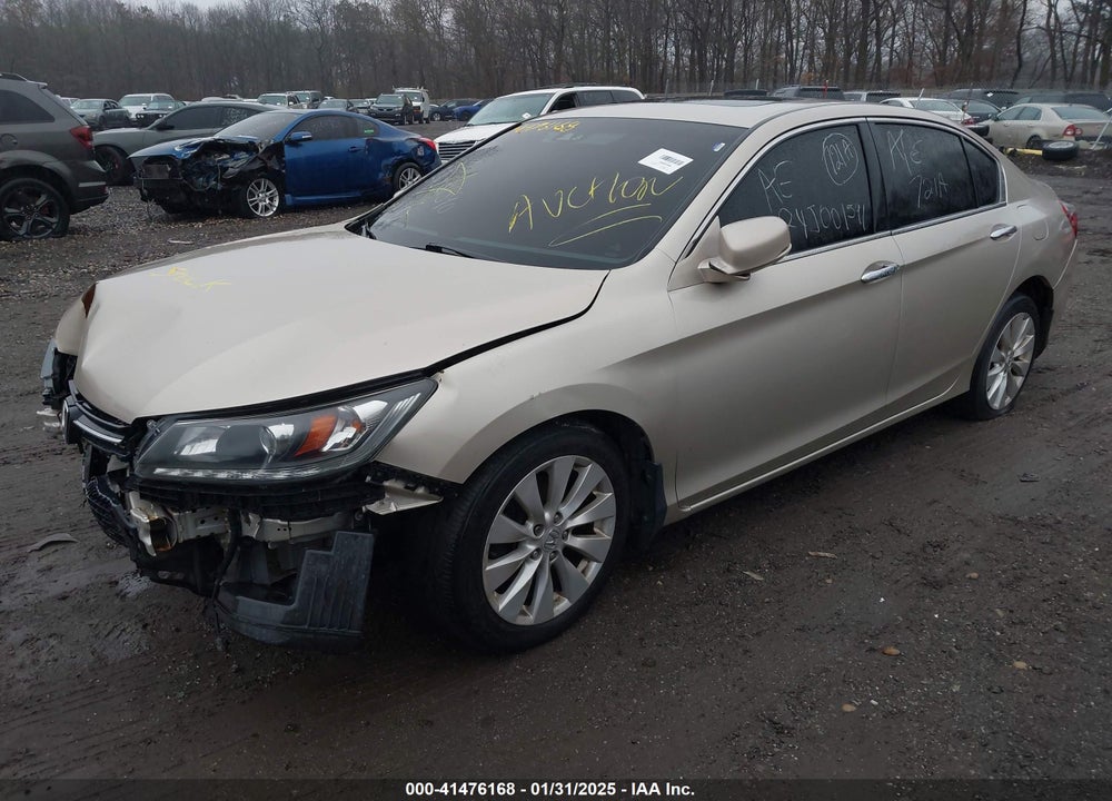 2013 HONDA ACCORD EX-L V-6 VIN: 1HGCR3F88DA015820