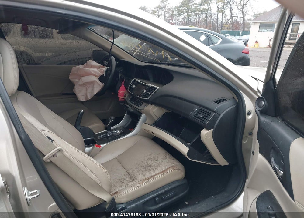 2013 HONDA ACCORD EX-L V-6 VIN: 1HGCR3F88DA015820