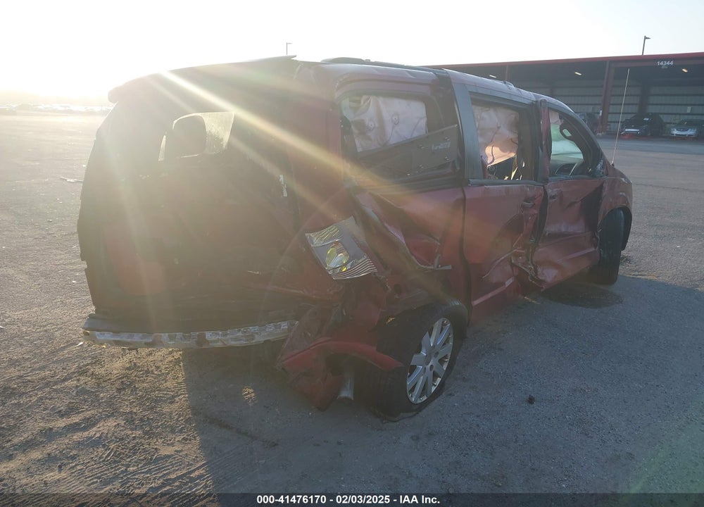 2015 CHRYSLER TOWN & COUNTRY LX VIN: 2C4RC1AG8FR755640