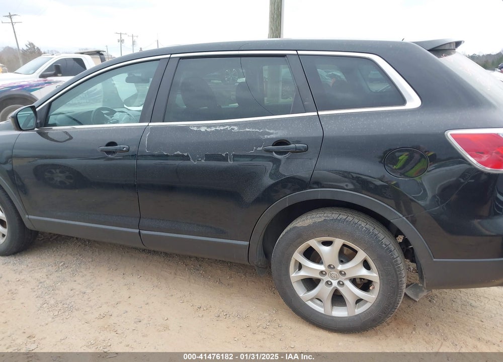 2011 MAZDA CX-9 SPORT VIN: JM3TB2BA1B0312296