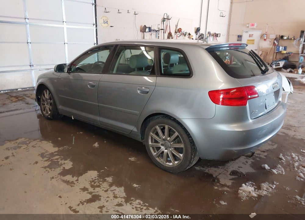 2011 AUDI A3 VIN: WAUKJBFM2BA008350