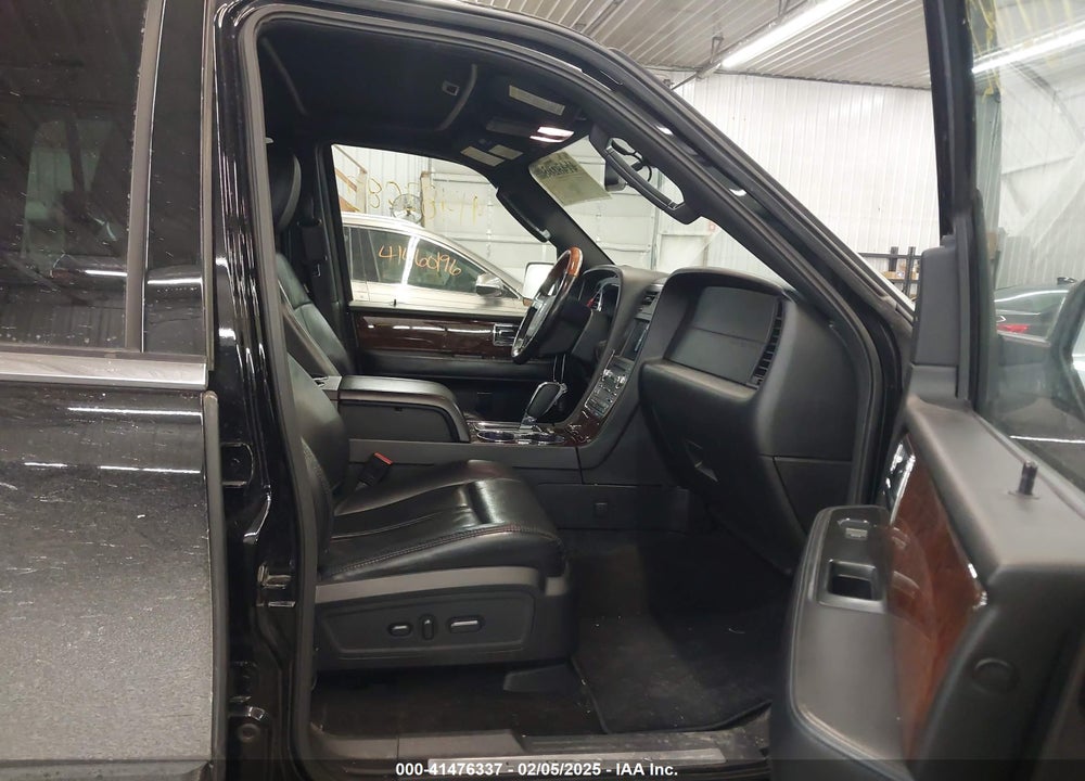 2016 LINCOLN NAVIGATOR L SELECT VIN: 5LMJJ3JT4GEL01260