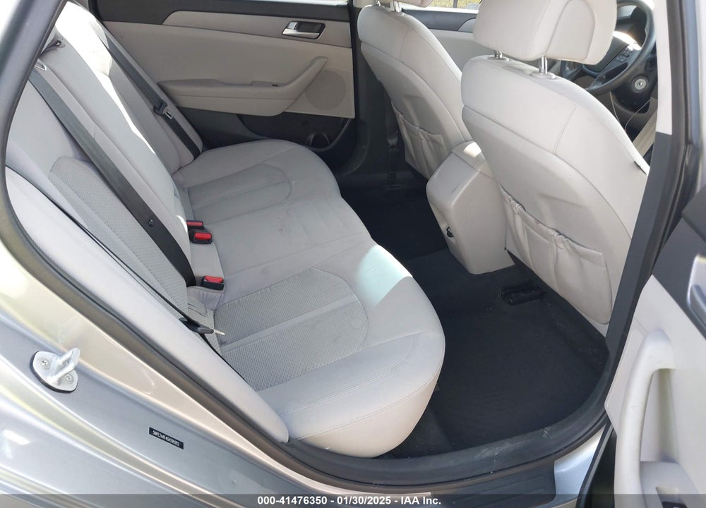 2016 HYUNDAI SONATA SE VIN: 5NPE24AF4GH295952