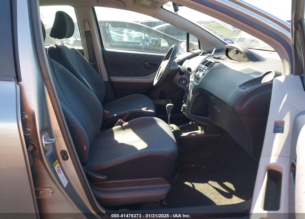 2010 TOYOTA YARIS VIN: JTDKT4K38A5285260