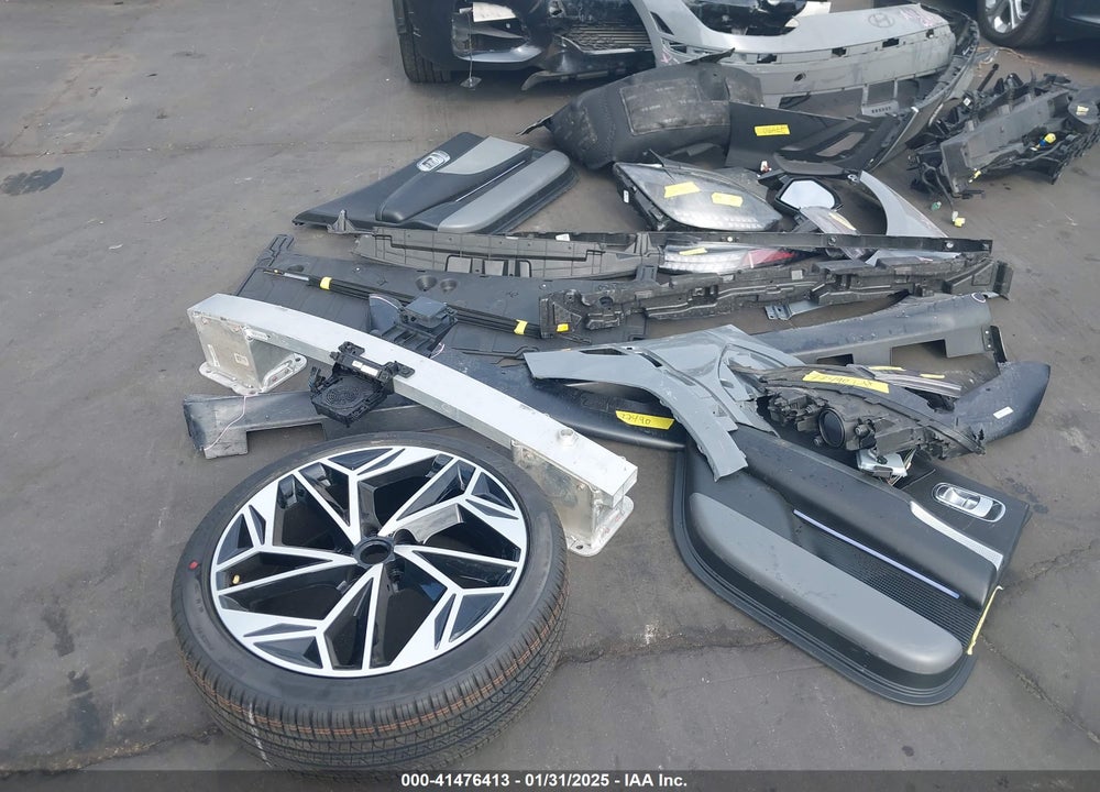 2023 HYUNDAI IONIQ 6 VIN: KMHM54AA3PA028490