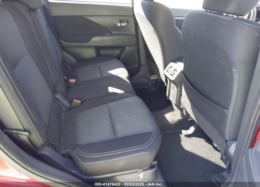 2019 MITSUBISHI OUTLANDER VIN: JA4AD2A38KZ003511