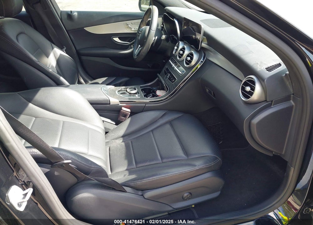 2019 MERCEDES-BENZ C 300 VIN: 55SWF8DB6KU295918