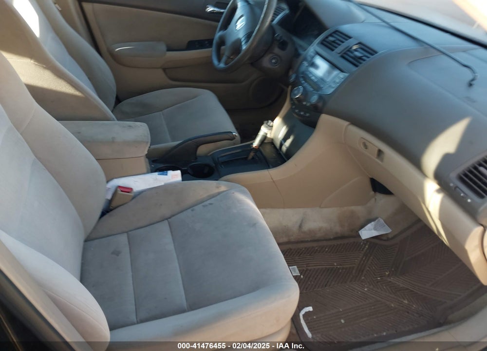 2003 HONDA ACCORD 2.4 LX VIN: 1HGCM56393A090474
