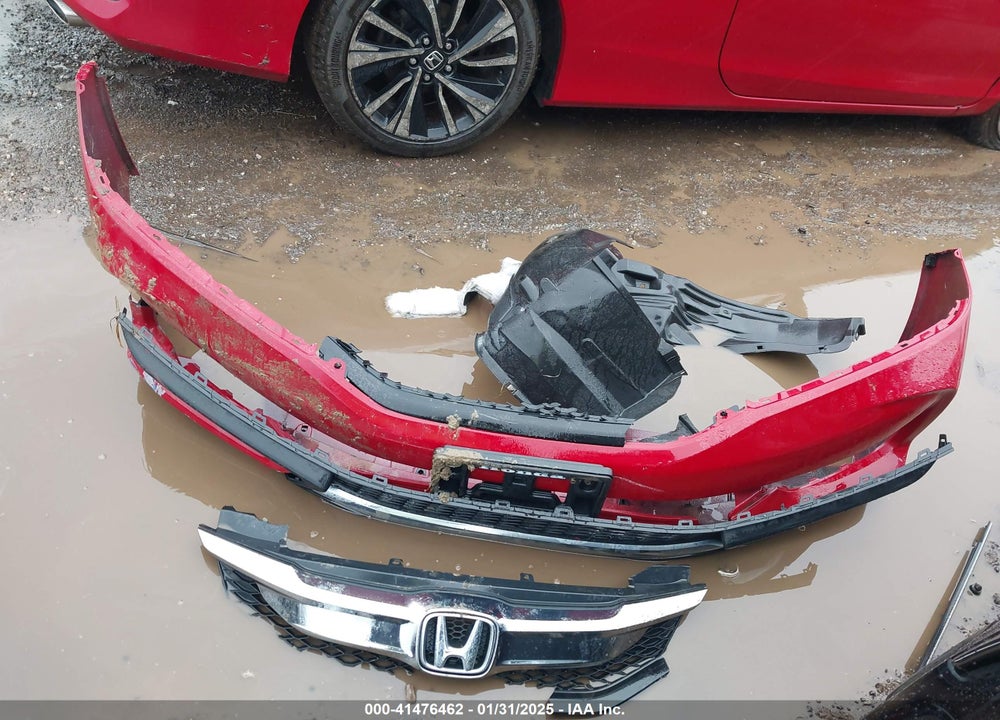 2017 HONDA ACCORD VIN: 1HGCT2B85HA004796