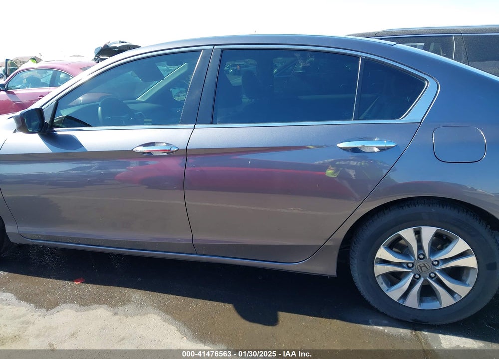 2015 HONDA ACCORD LX VIN: 1HGCR2F32FA089882