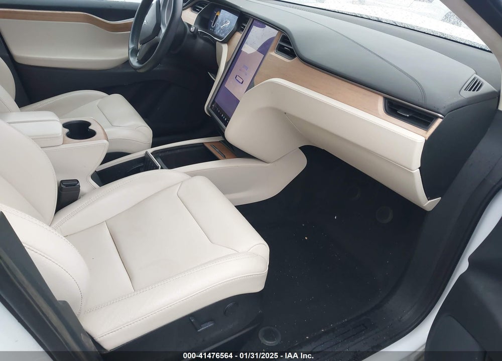 2019 TESLA MODEL X VIN: 5YJXCDE27KF184980