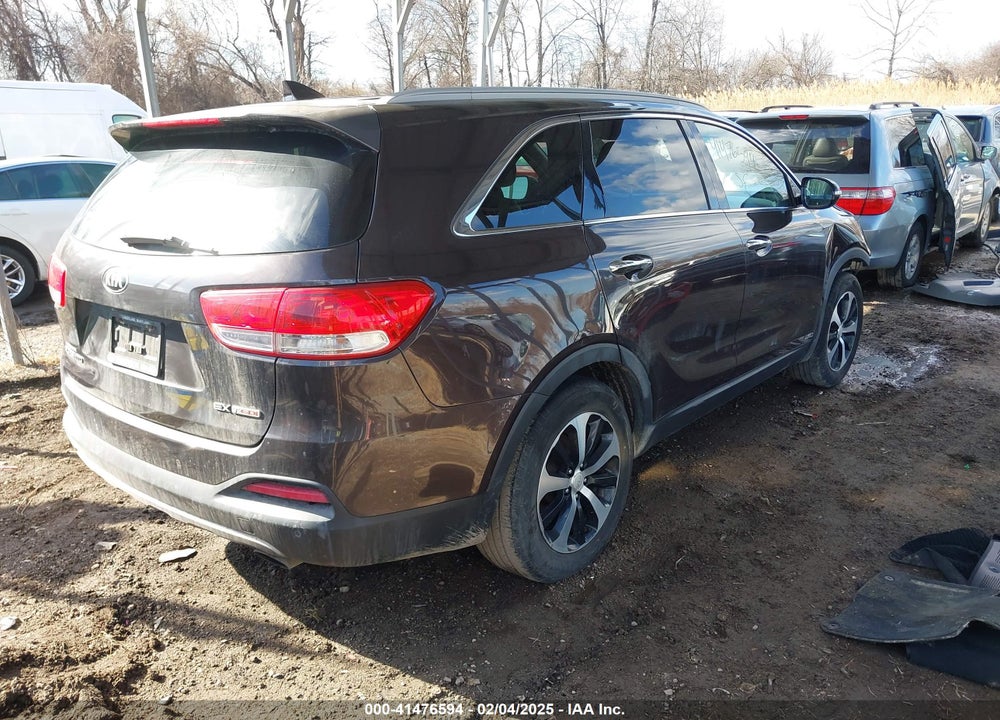 2016 KIA SORENTO VIN: 5XYPHDA12GG020664