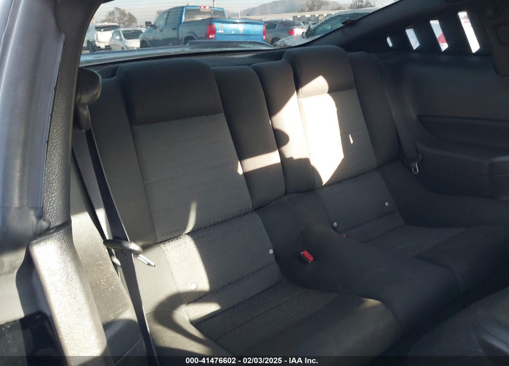 2006 FORD MUSTANG V6 VIN: 1ZVFT80N565248720