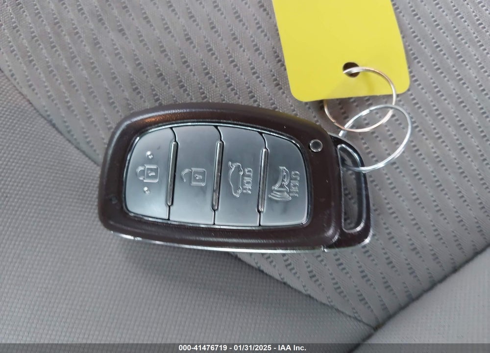 2019 HYUNDAI SONATA VIN: 5NPE34AF2KH809108