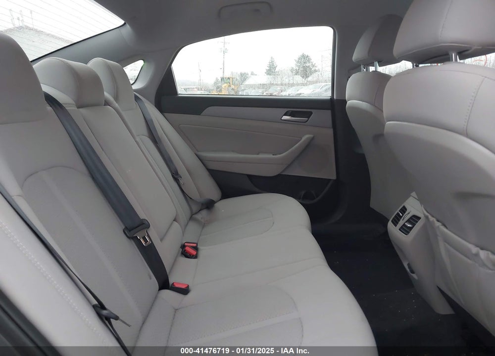 2019 HYUNDAI SONATA VIN: 5NPE34AF2KH809108