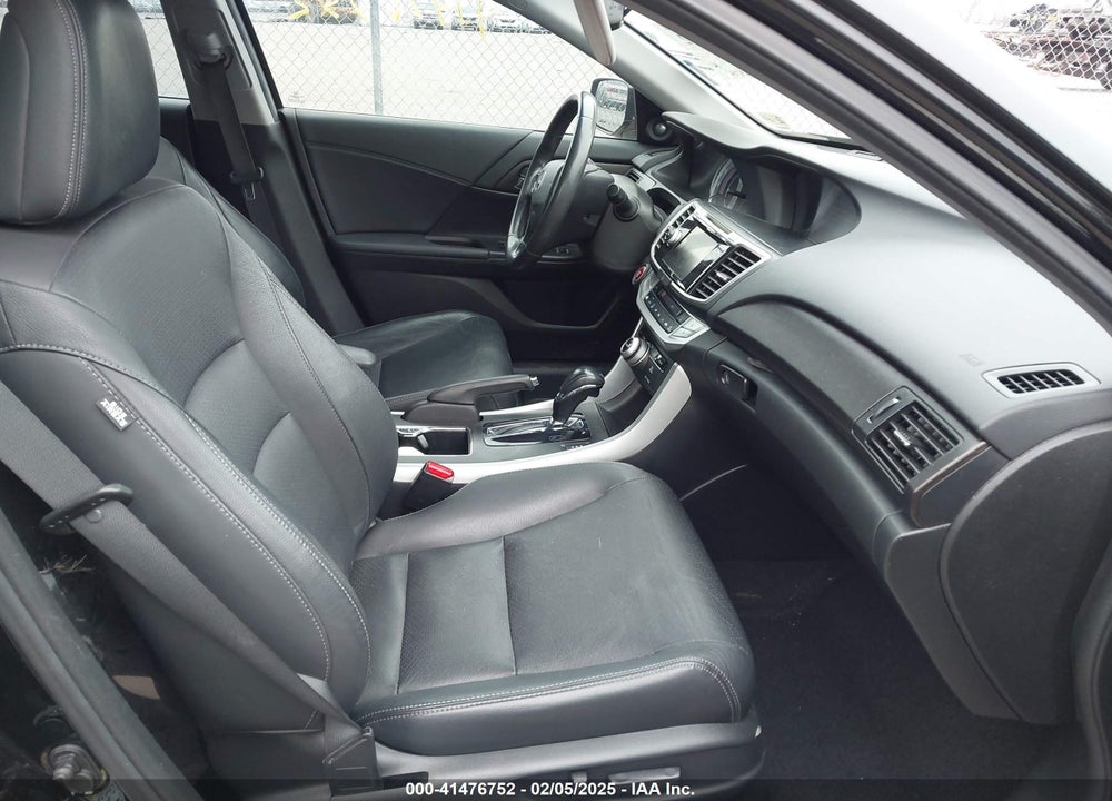 2013 HONDA ACCORD TOURING VIN: 1HGCR3F97DA046386