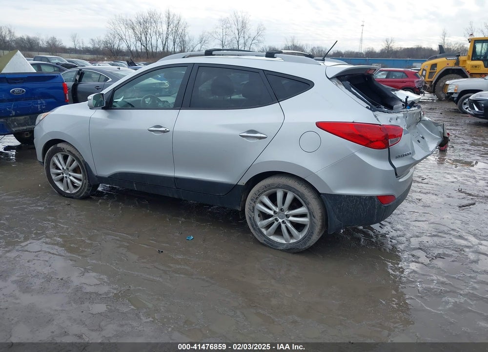 2012 HYUNDAI TUCSON LIMITED VIN: KM8JU3AC5CU374583