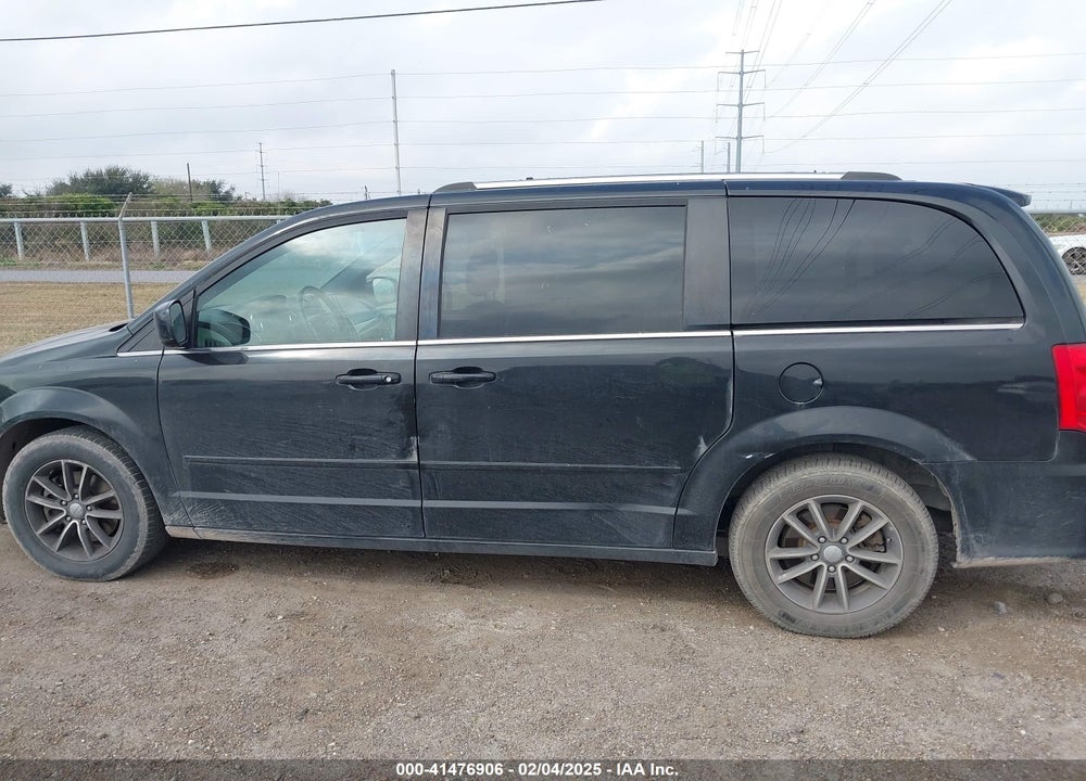 2017 DODGE GRAND CARAVAN SXT VIN: 2C4RDGCG7HR711337