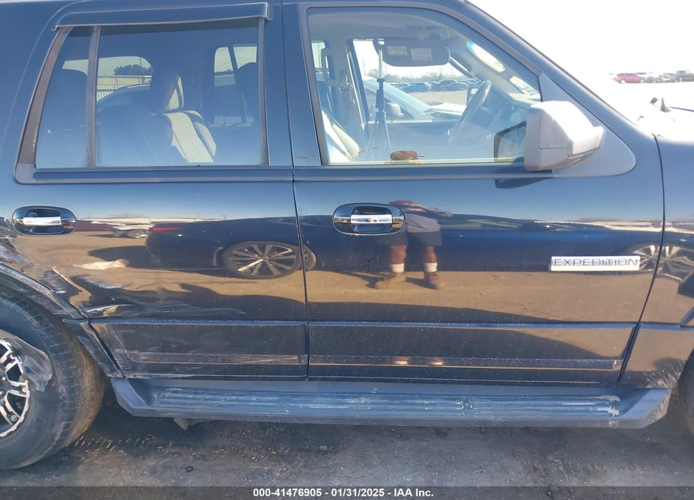 2010 FORD EXPEDITION XLT VIN: 1FMJU1F51AEA07105