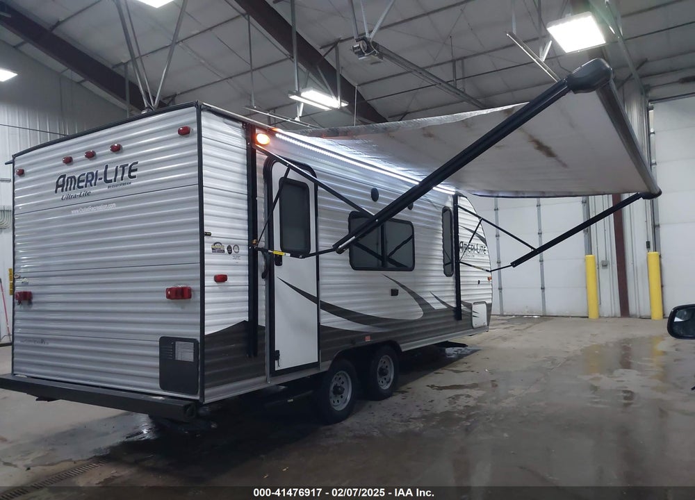 2017 GULF STREAM AMERI-LITE 218MB VIN: 1NL1GTJ2XH1125024