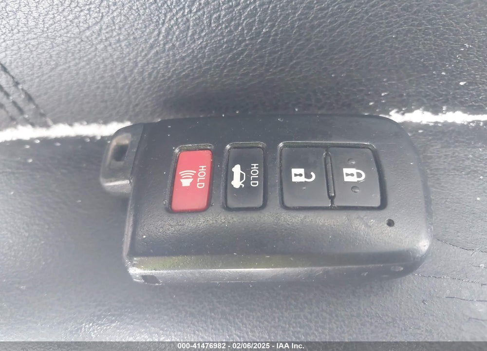 2016 TOYOTA AVALON VIN: 4T1BK1EB0GU203245