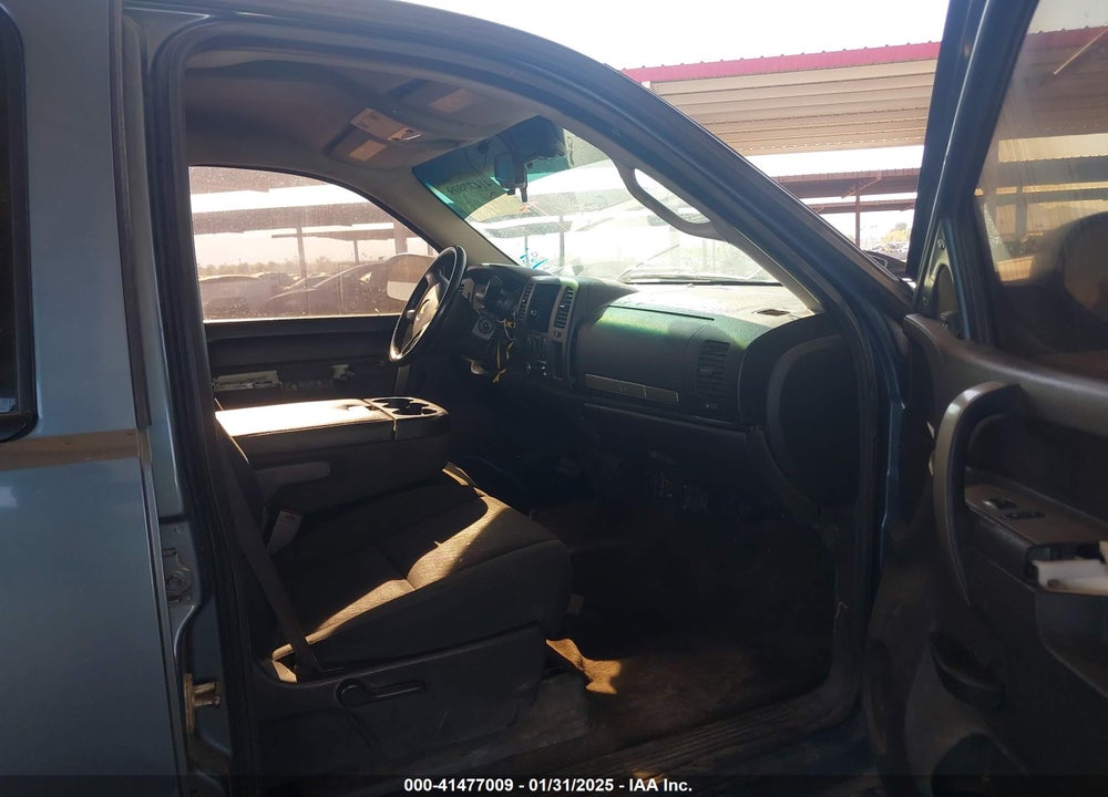 2013 CHEVROLET SILVERADO 1500 VIN: 3GCPKSE77DG173168