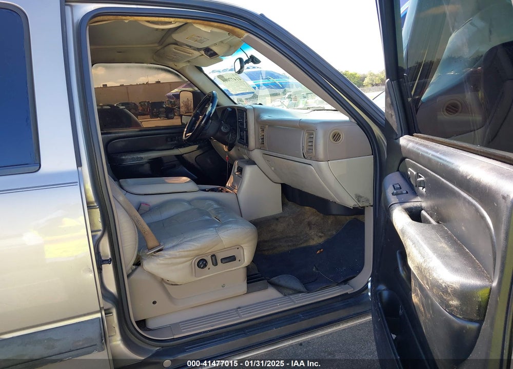 2002 CHEVROLET SUBURBAN 1500 LT VIN: 3GNEC16Z62G347203