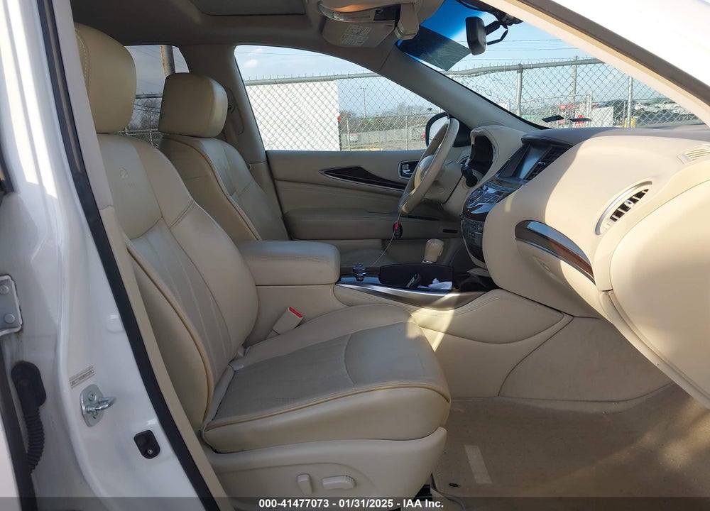 2013 INFINITI JX35 VIN: 5N1AL0MM9DC332236