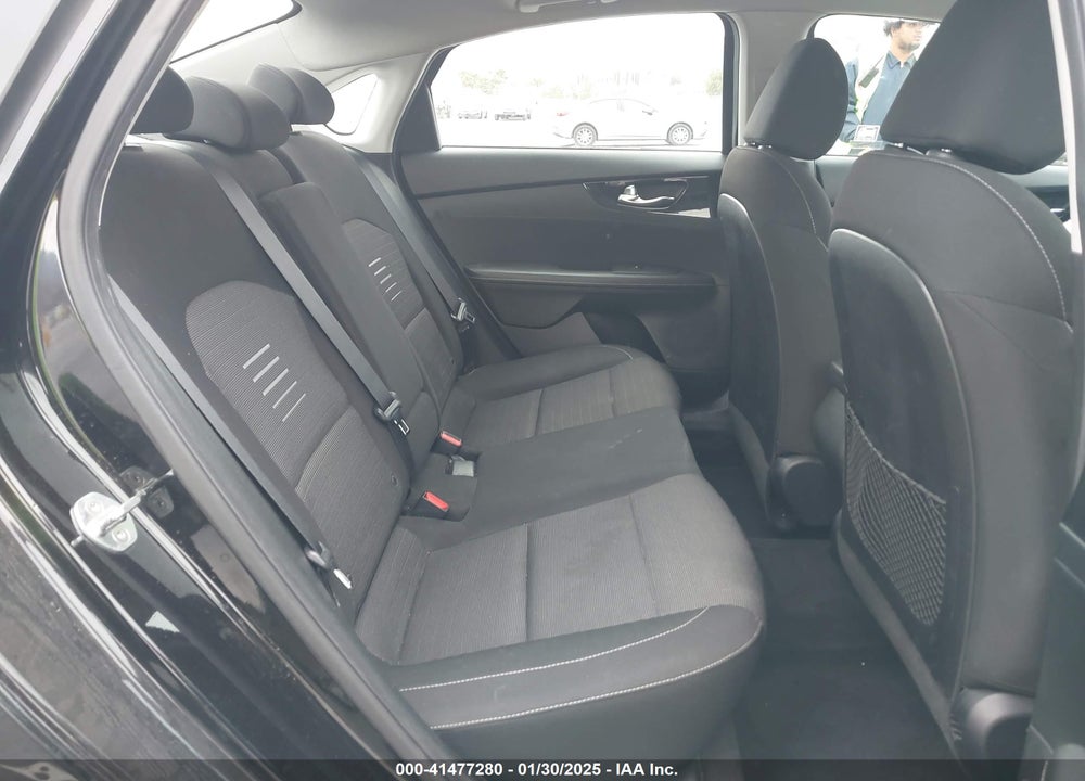 2019 KIA FORTE VIN: 3KPF34AD4KE110361