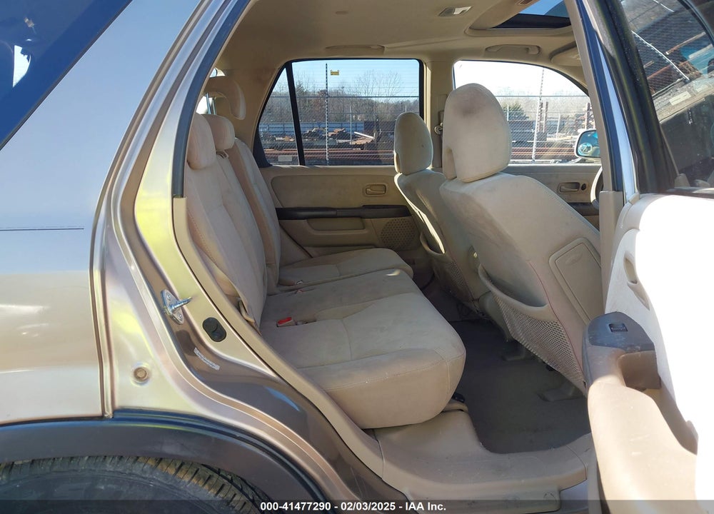 2005 HONDA CR-V VIN: SHSRD78855U336954