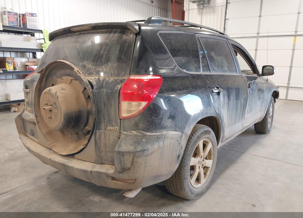 2007 TOYOTA RAV4 VIN: JTMBD31V576027470