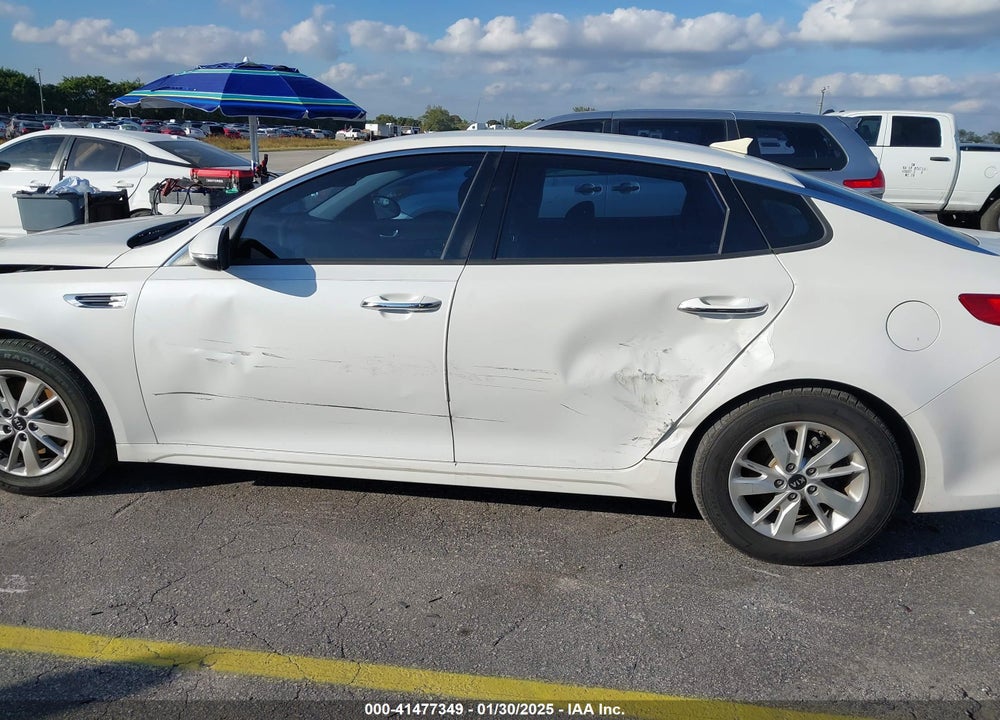 2018 KIA OPTIMA VIN: KNAGT4L37J5205237