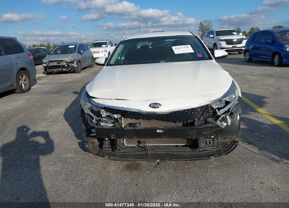 2018 KIA OPTIMA VIN: KNAGT4L37J5205237