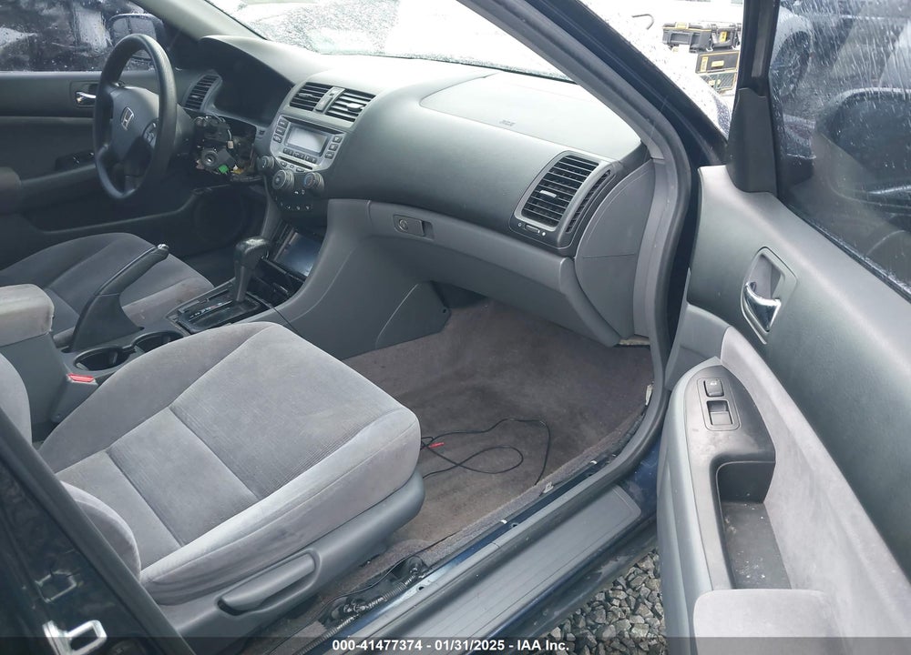 2006 HONDA ACCORD VIN: JHMCM56486C003372