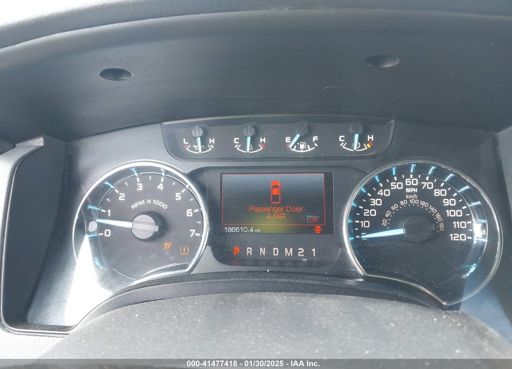 2011 FORD F-150 XLT VIN: 1FTFW1EF2BKE04209