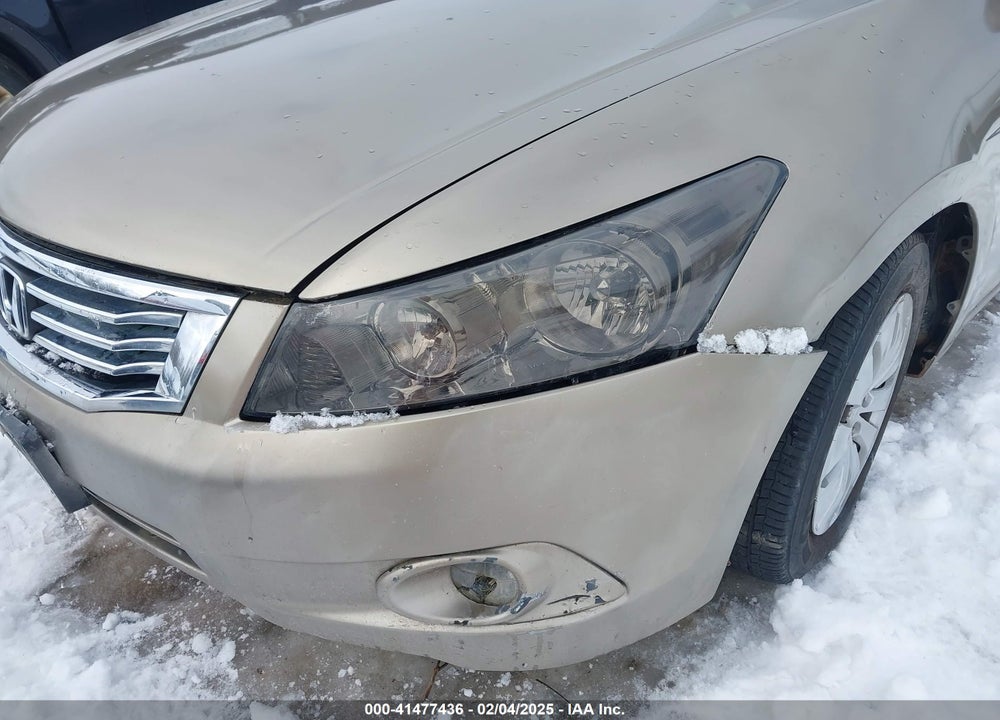 2008 HONDA ACCORD 2.4 LX VIN: JHMCP26398C072555
