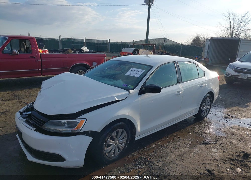 2011 VOLKSWAGEN JETTA 2.0L S VIN: 3VW2K7AJ9BM093570