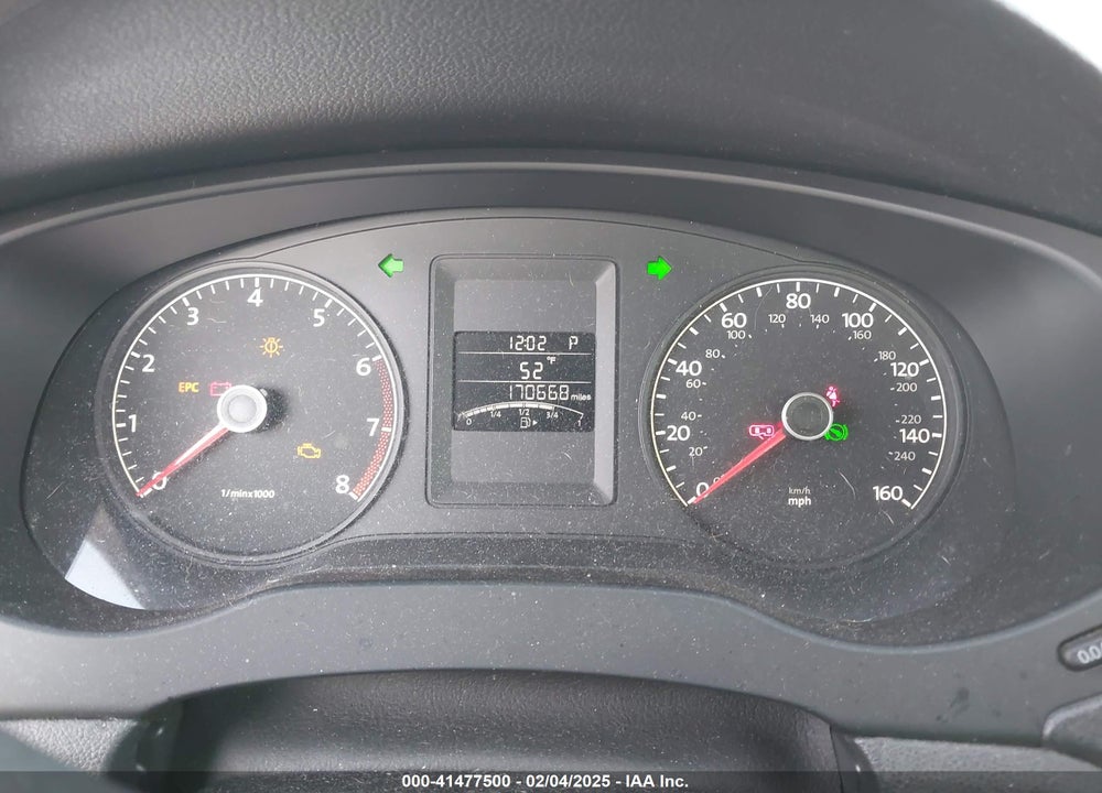 2011 VOLKSWAGEN JETTA 2.0L S VIN: 3VW2K7AJ9BM093570