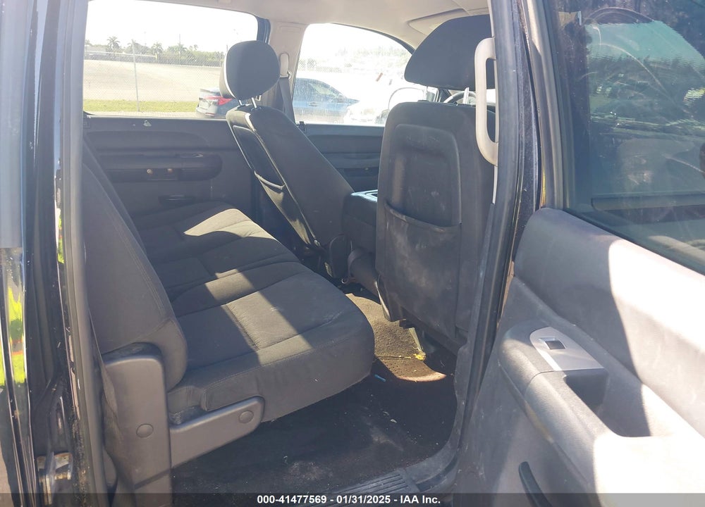 2010 CHEVROLET SILVERADO 1500 LS VIN: 3GCRCREA9AG267087