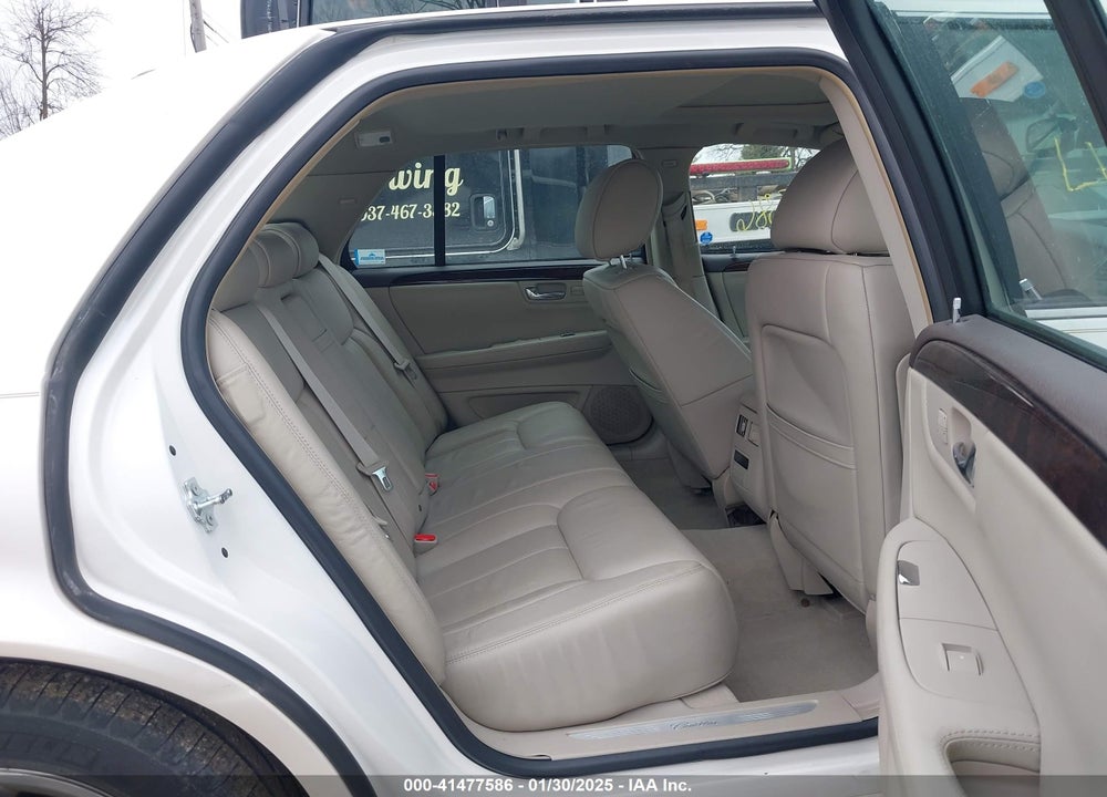 2011 CADILLAC DTS PREMIUM COLLECTION VIN: 1G6KH5E62BU126967
