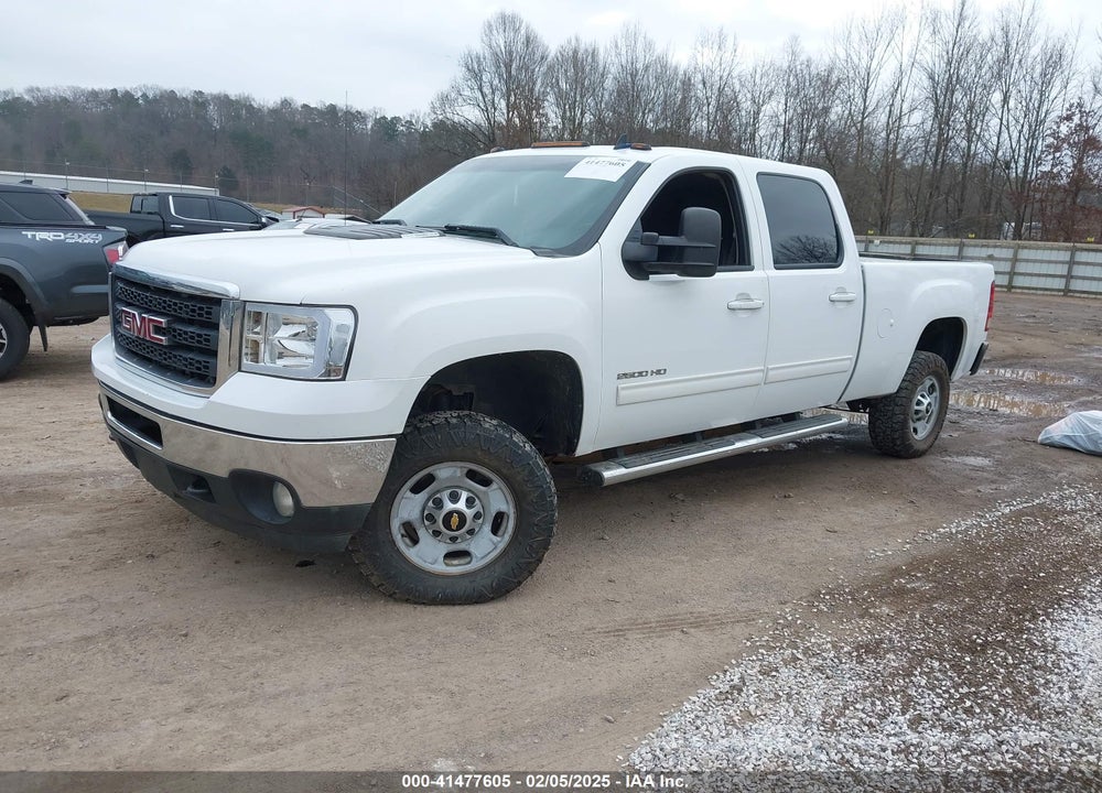 2012 GMC SIERRA 2500HD VIN: 1GT121C81CF116511