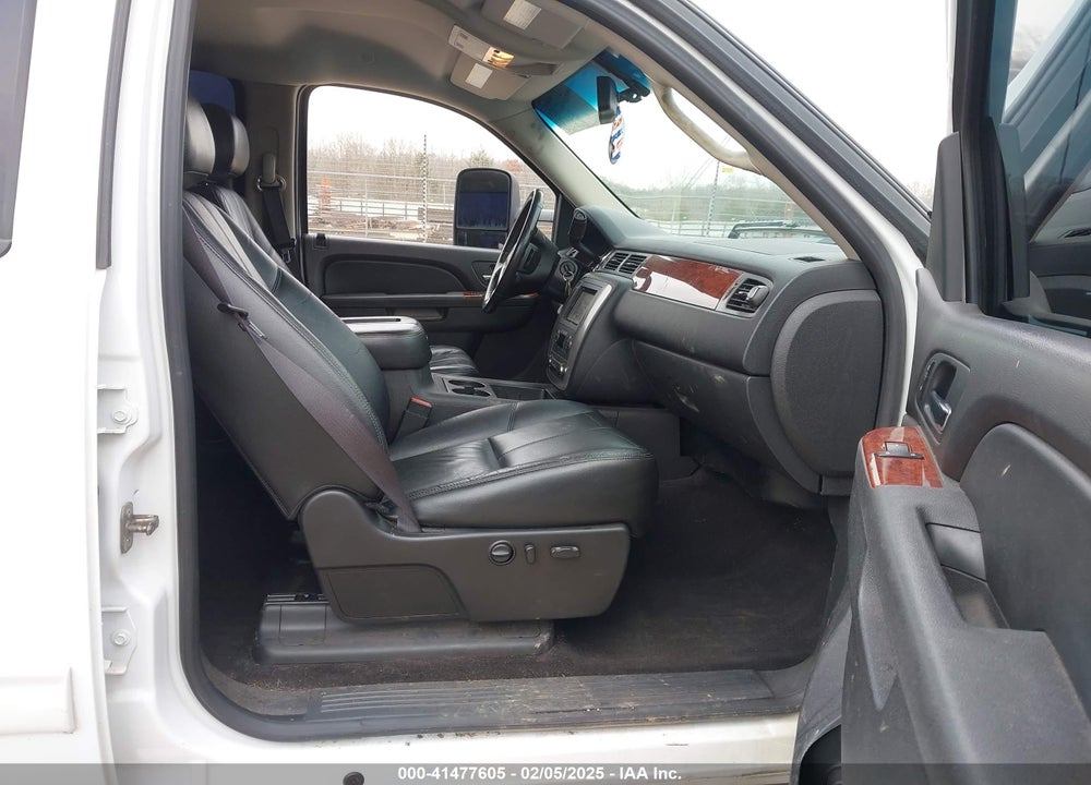 2012 GMC SIERRA 2500HD VIN: 1GT121C81CF116511